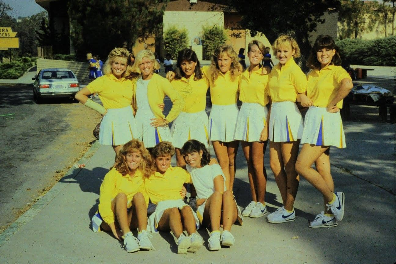 Varsity Cheer