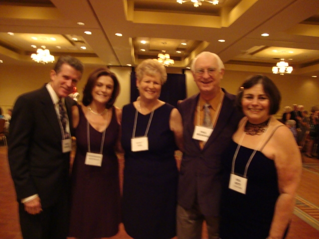 Earle Craige, Rosemarie Vertullo, Sandy Fide, Paul Decareau, Rita
Botti

