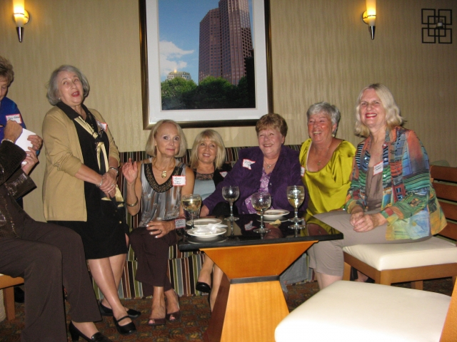 More fun Thursday Evening at the Cocktail party