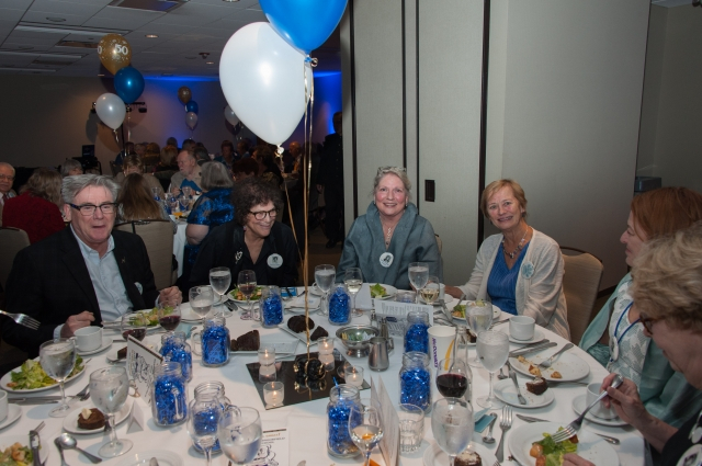 Robert Hest, Caroline Heller, Debbi Tomkins Stewart, Jenna Lindquist, Sandi Rumph Bromagen