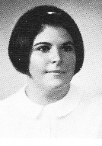 SUE KINSINGER - SHE HAD MANY,MANY FRIENDS AND MANY TALENTS.