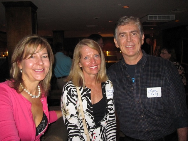 Carol, Carolyn and Loch. Loch still attracting the hotties.
