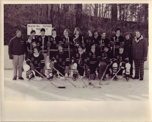 Beacon Hill Hockey Team 73