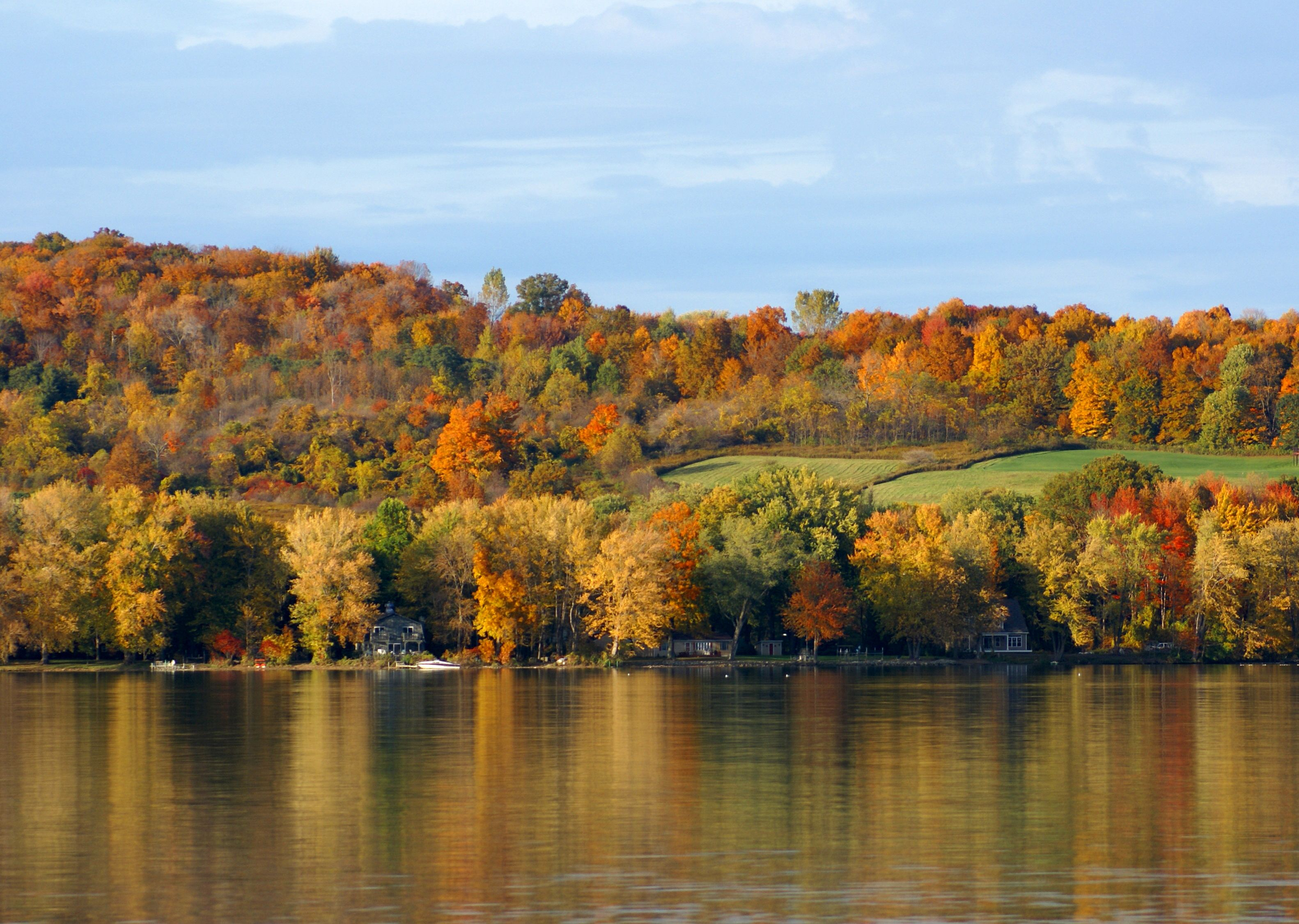 CHAUTAUQUA LAKE IN OCTOBER...NOTHING PRETTIER!