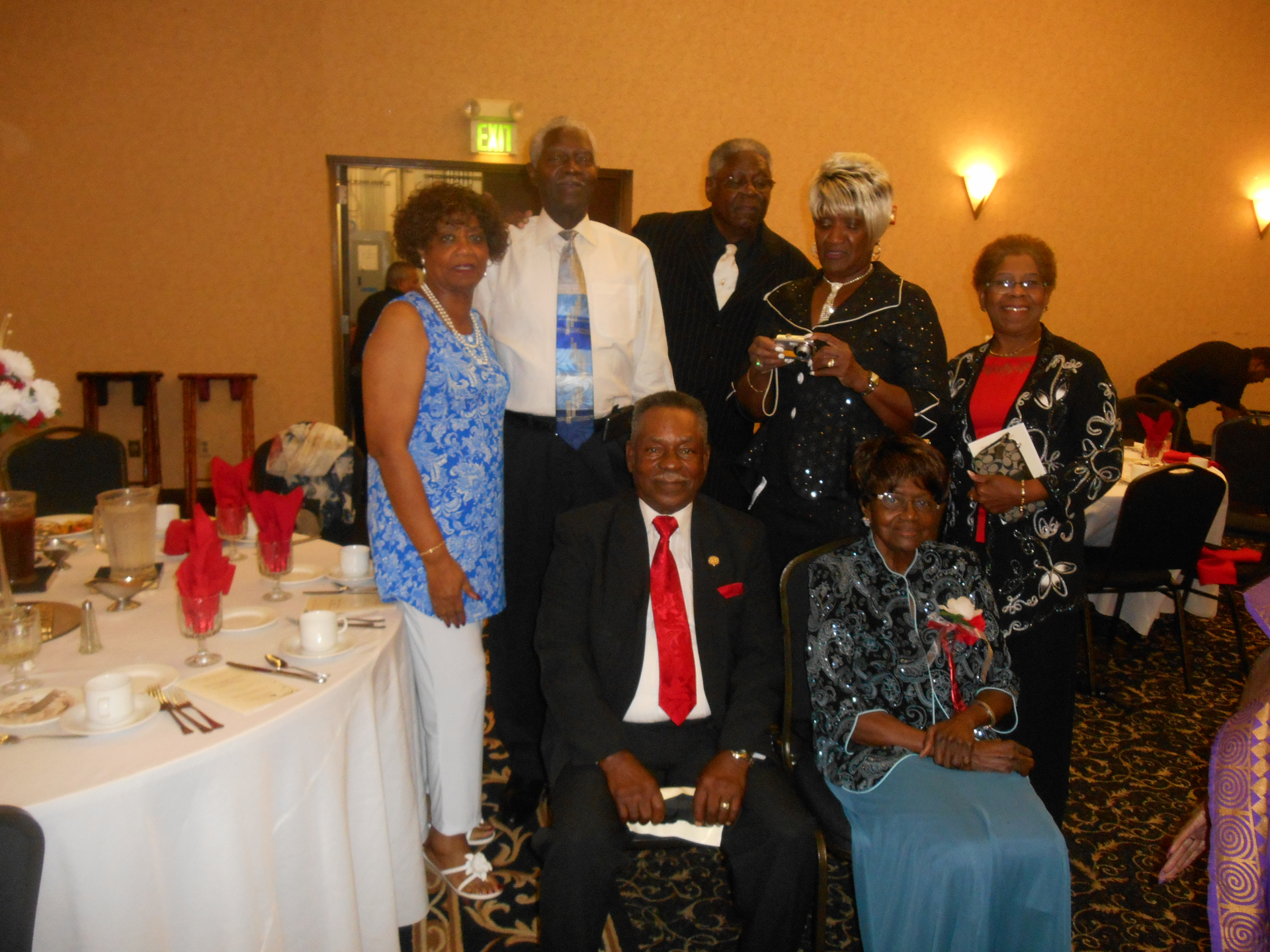 Monroe High School teachers, Mrs. Seigler and Mr. Smith with classmates: Harriet, Andrew, Lee, Betty, and Shirley at the 2016 Alumni Banquet