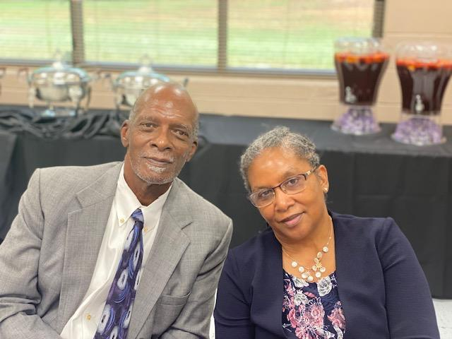 Donald and Gwen Phelps, Fun from the Sun Team Leaders