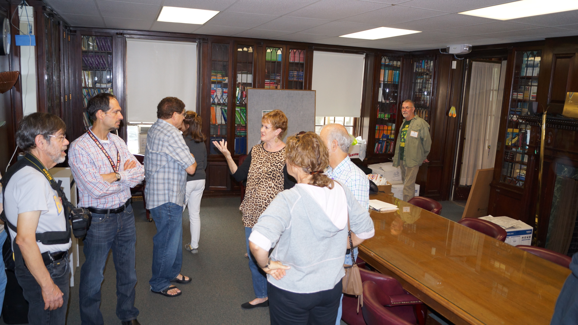 Don Fenbert, Harry Leonardatos, Ed Itkin, Rhona Steckler, Susan Butler, Ralph D'Alessandro, Bonnie Gerken; Background: Jim Crowley
