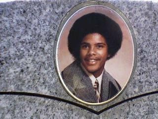 Johnny Ray (Price)