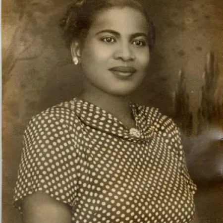 Mary Ray (Brown(e))