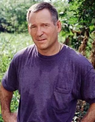 Roger Kenward Sexton